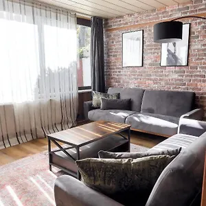 Ottobeurens Schmuckstueck: Gemuetlich-stylische Appartement
